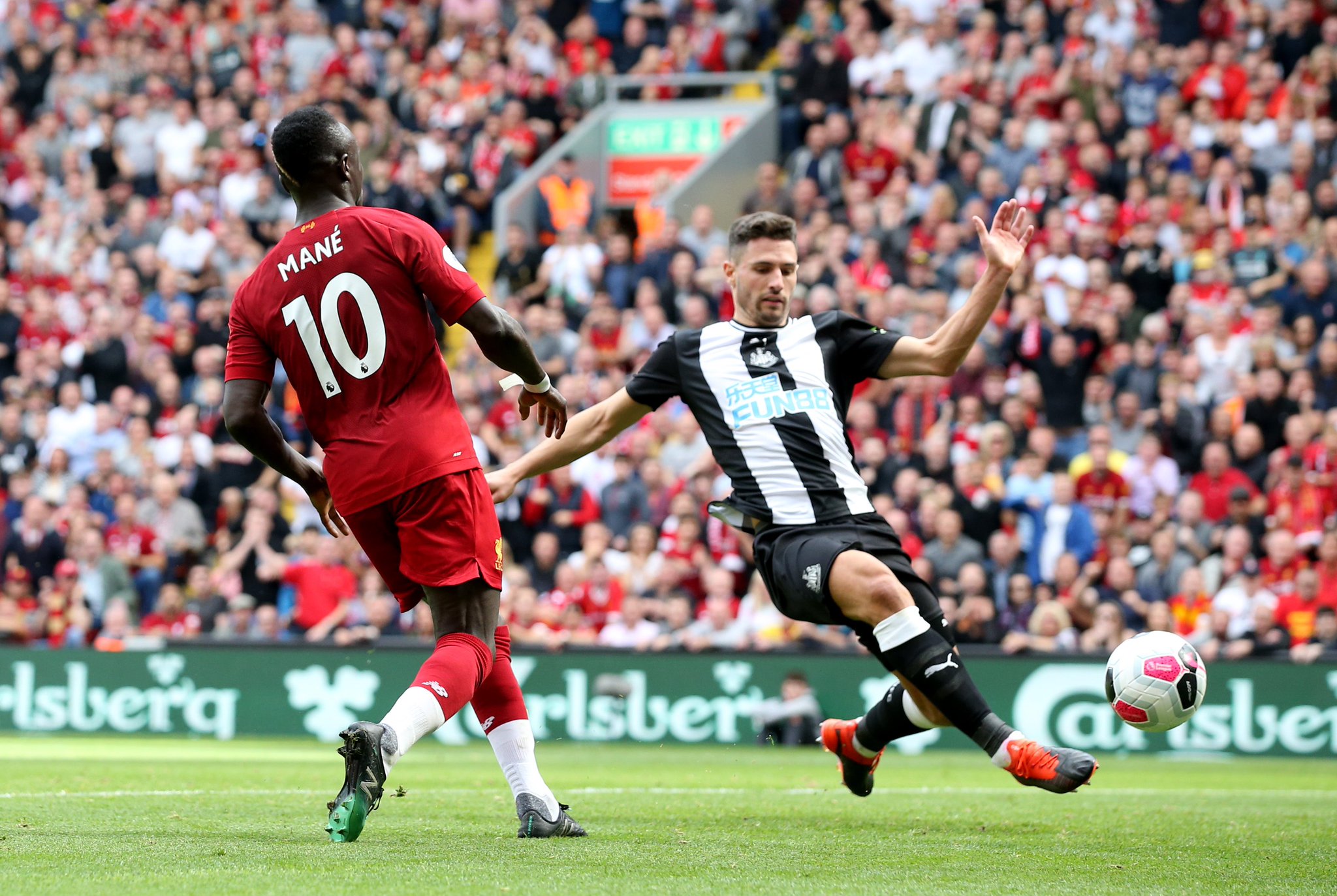 球员留在本 球员留在本